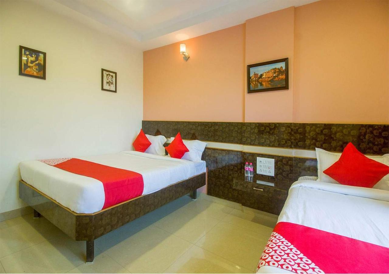 Hotel Wayfare Širdi Exteriér fotografie