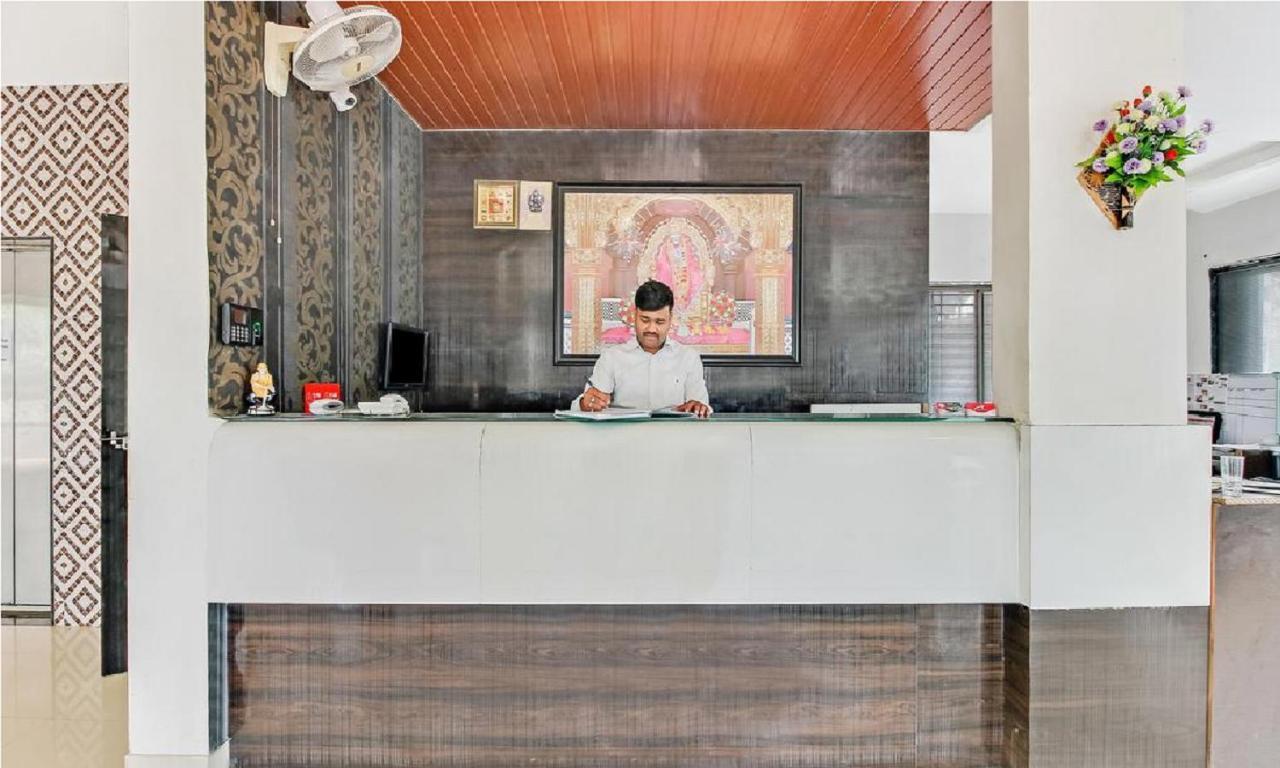 Hotel Wayfare Širdi Exteriér fotografie