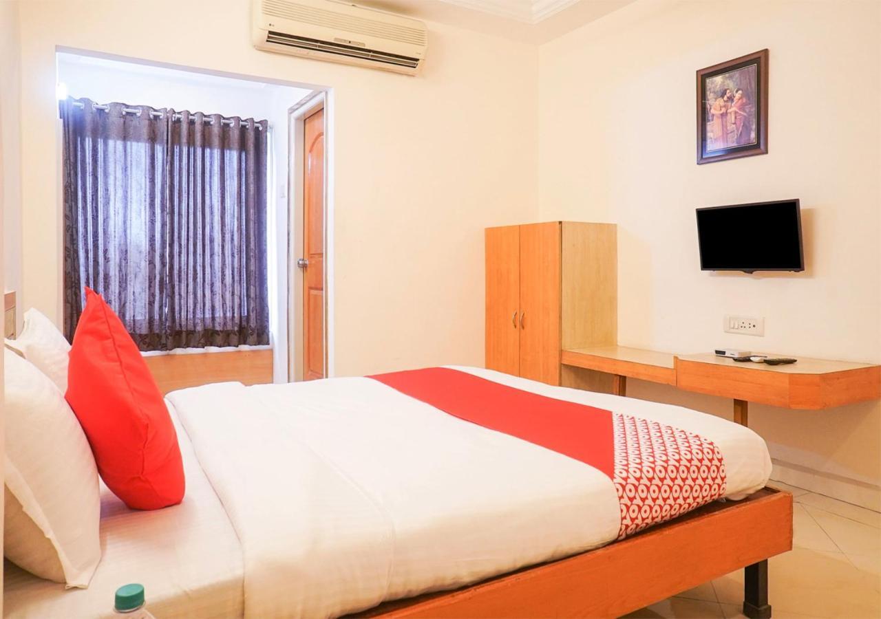 Hotel Wayfare Širdi Exteriér fotografie