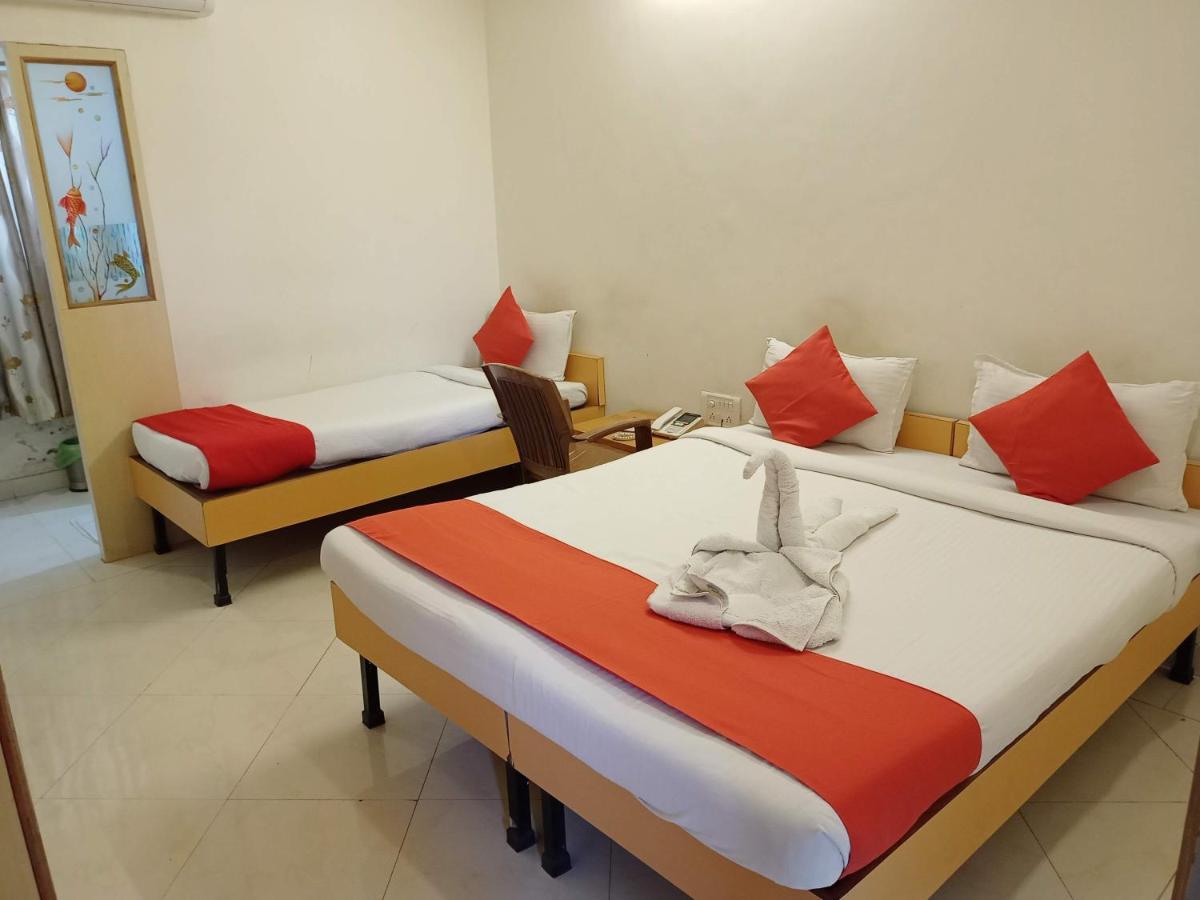 Hotel Wayfare Širdi Exteriér fotografie