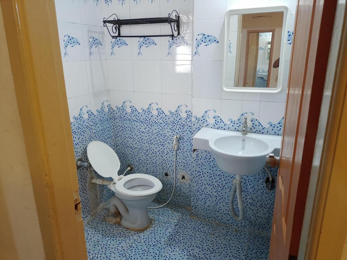 Hotel Wayfare Širdi Exteriér fotografie