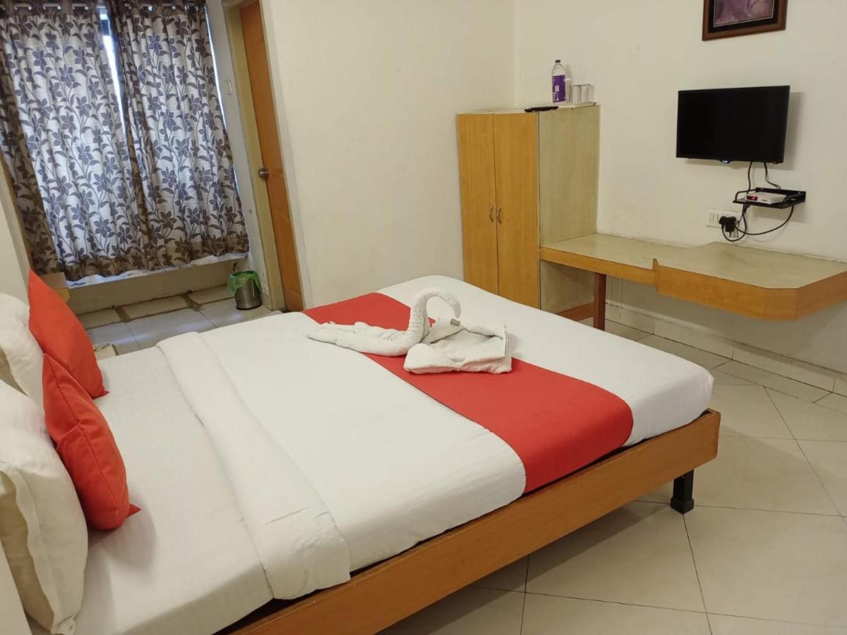 Hotel Wayfare Širdi Exteriér fotografie